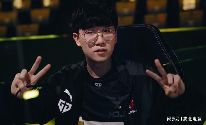 中占据优势 中占据优势